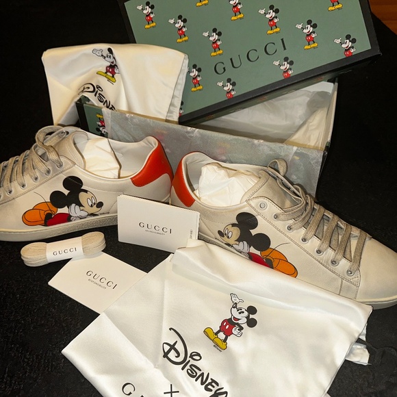 Gucci x Disney Mickey Mouse Sneakers - Picture 1 of 12